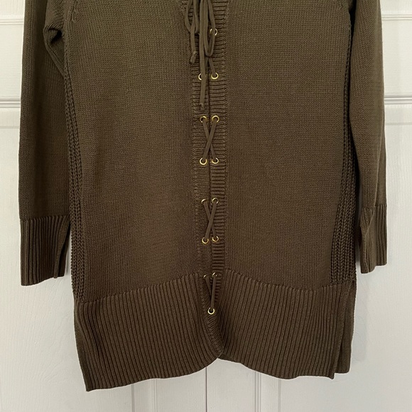 {Chico's} Lace Up V-Neck Knit Sweater in Olive Green - Women's 0 (Small) - Picture 3 of 11